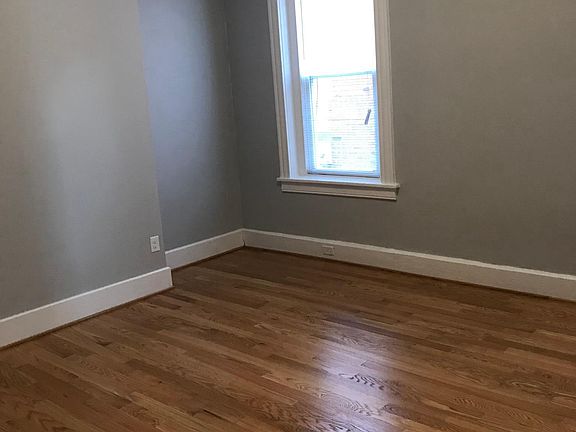 5th image of 1220 Bainbridge St