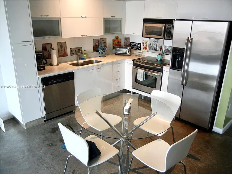 133 NE 2nd Ave #500 — Photo 4