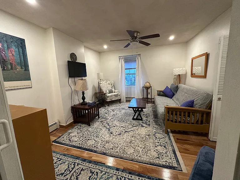125 London St — Photo 11