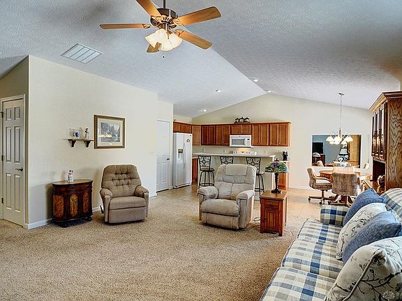 4th image of 619 Meadowview Ct