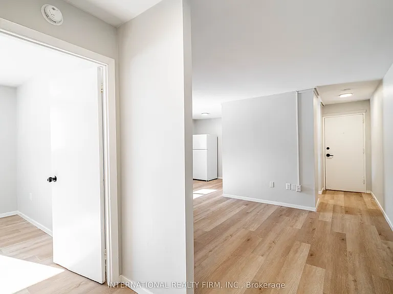 77 East St — Photo 9