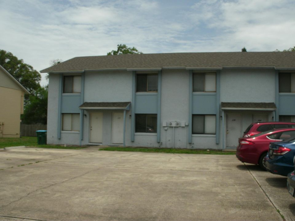 1st image of 173 Garden Dr