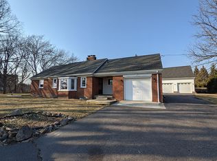 36310 W 14 Mile Rd, West bloomfield, MI 48322