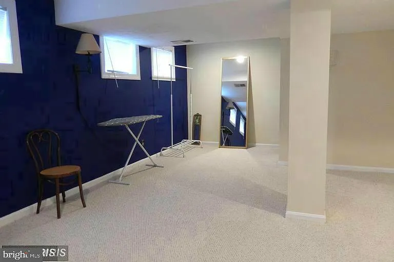 5512 Massachusetts Ave — Photo 48