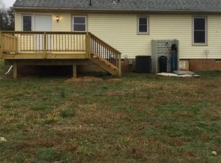 641 Belsches Rd, Bumpass, VA 23024