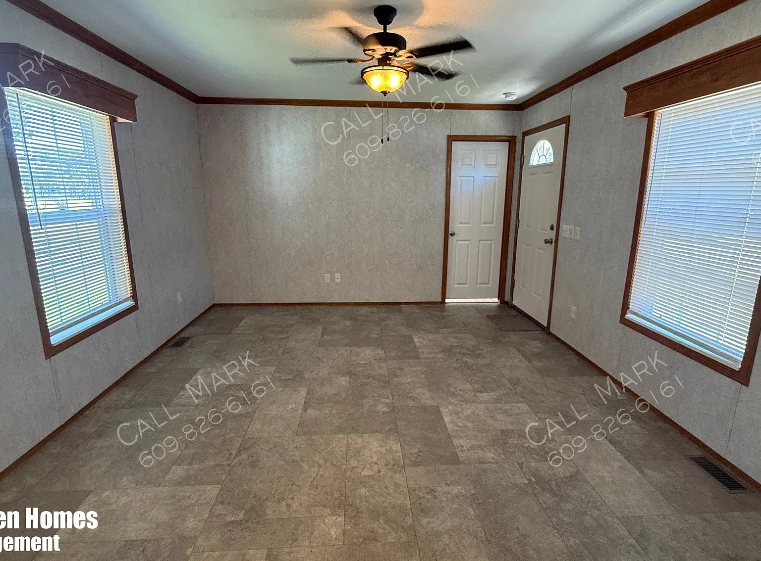 2 bed, 728 sqft, $1,600 — Photo 2