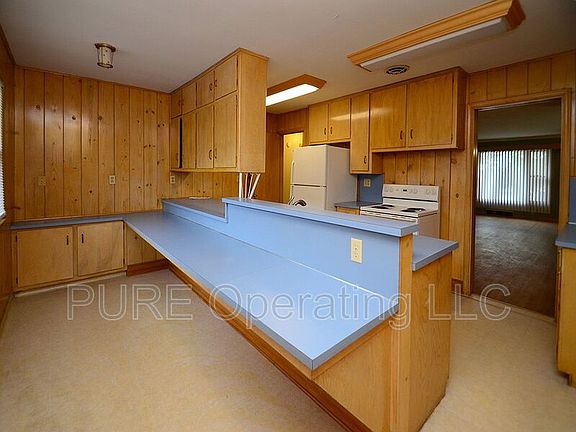 5th image of 5156 Pierce St #5154