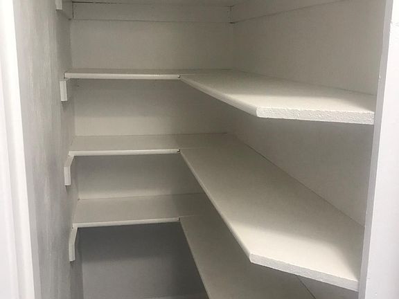 5th image of 5965 Buckminister Ln