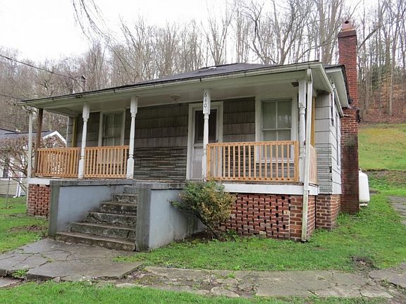4th image of 640 Meadow St NE