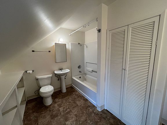 5th image of 704 M St #A