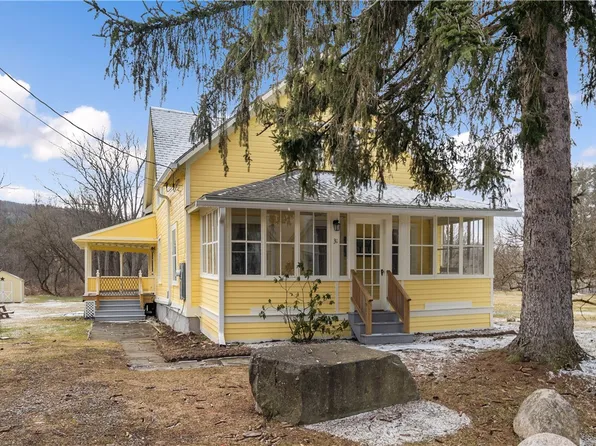 31 Lower Creek Rd, Dryden, NY 13053