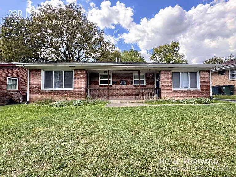 1446 Huntsville Dr #B — Photo 2