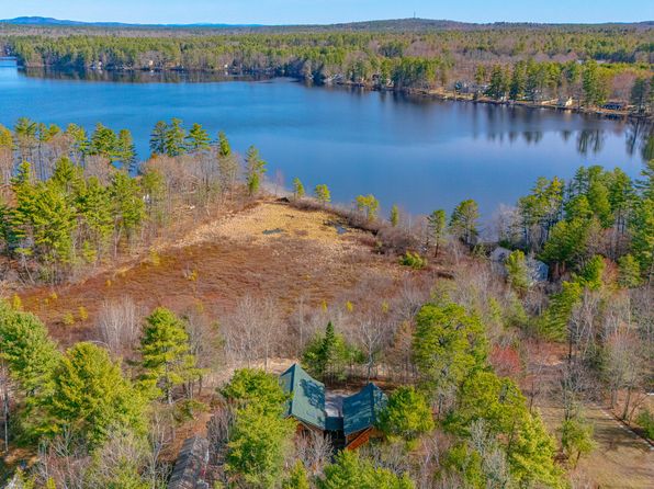 31 Dorothy Drive, Standish, ME 04084