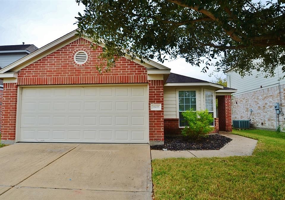 1st image of 18435 Alemarble Oak St