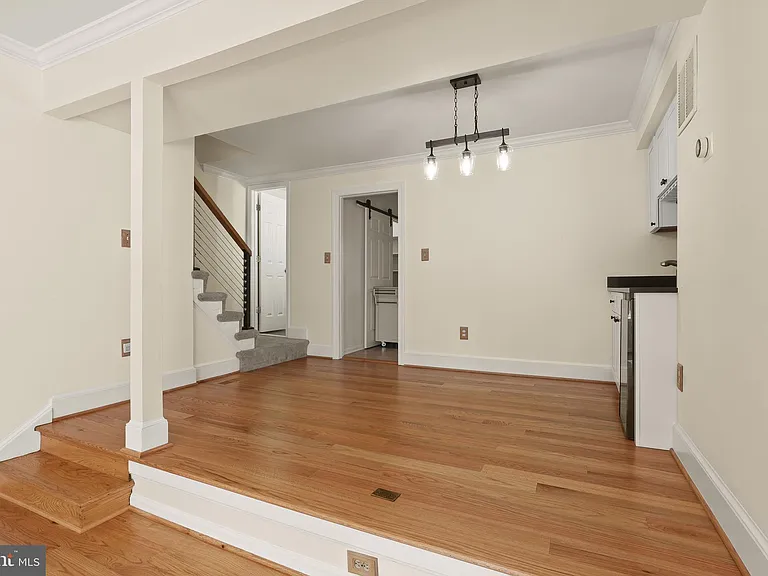 3848 Brighton Ct — Photo 9