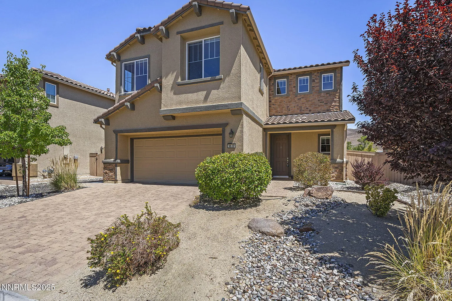 9610 Eventer Ln photo 1