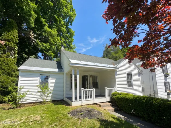 22 Gillen Terrace, Gloversville, NY 12078