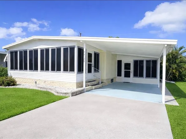 26129 Countess LN, BONITA SPRINGS, FL 34135