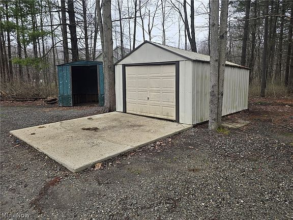 5th image of 1389 Old Kyle Rd