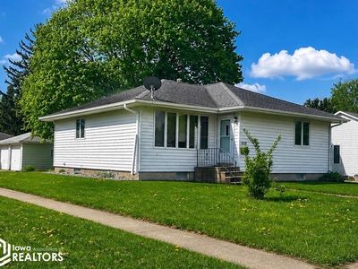 509 2nd St SW, Britt, IA, 50423