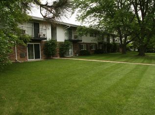 1814 Greenway Cross APT 5, Fitchburg, WI 53713