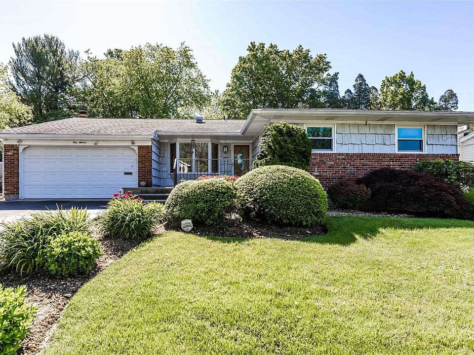 1st image of 111 Peachtree Dr