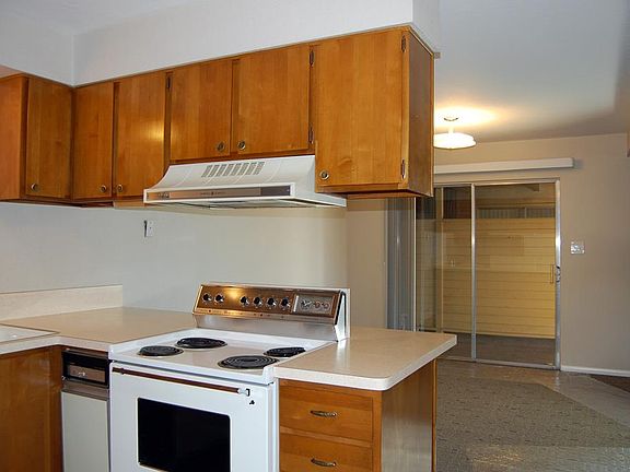 2nd image of 220 N Fanning Ave APT 17