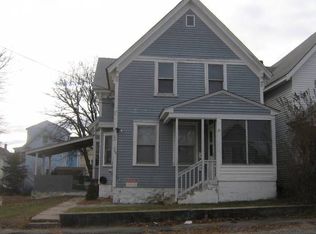 206 Mount Hope St #2, Lowell, MA 01854