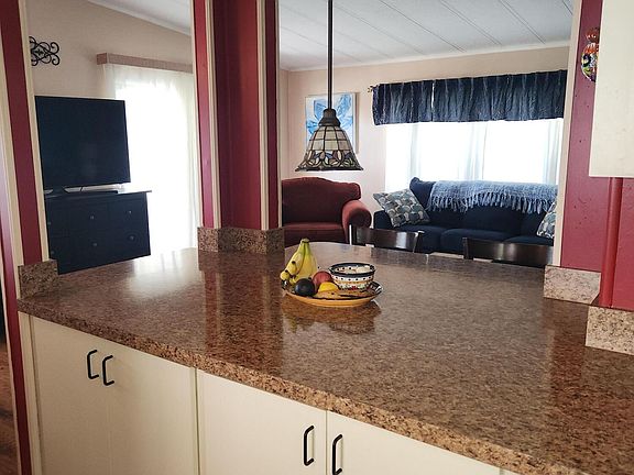 5th image of 354 San Roberto Dr