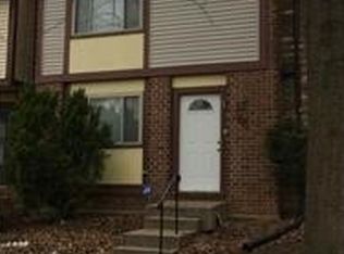 308 Giles Pl, Sterling, VA 20164