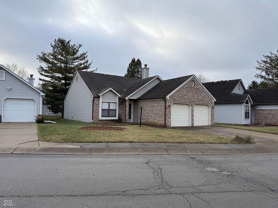 1st image of 9211 Steeplechase Dr