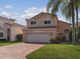 1113 SE 6th Ave, Dania, FL 33004