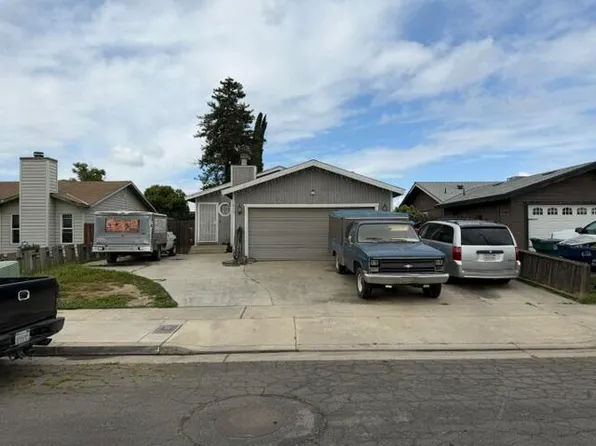 819 Belmont Street, Tulare, CA 93274