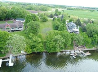 2112 E Lake Geneva Rd NE, Alexandria, MN 56308