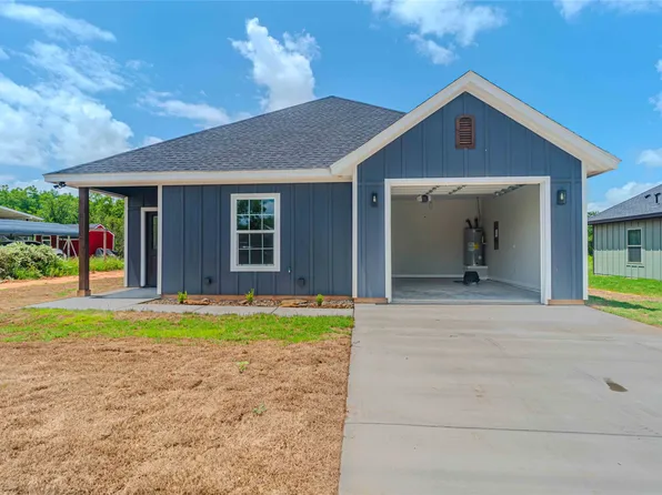 6008 S Lakeside Hills Ct, Granbury, TX 76048