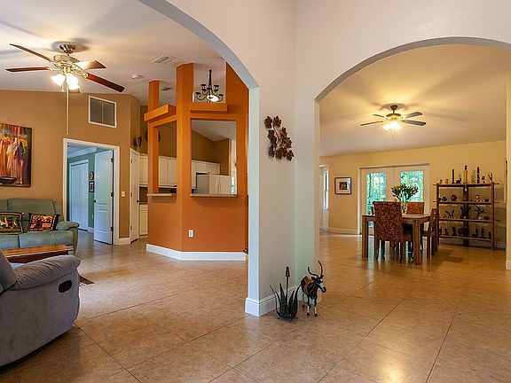 5th image of 6535 NW 105th Ave