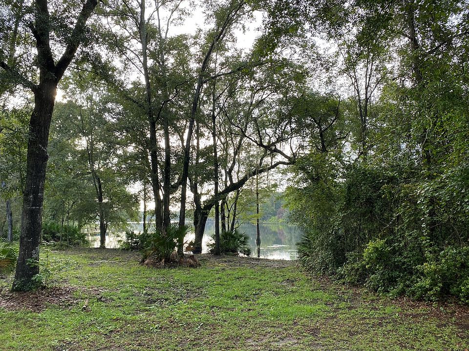 1st image of LOT 2 SE Lakeview Dr