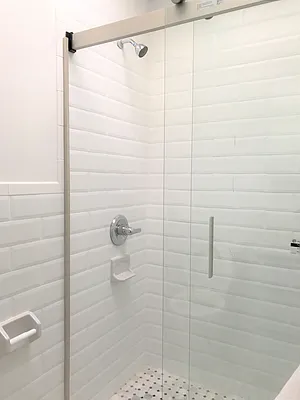 Rented by BuySell Real Estate Inc | media 41