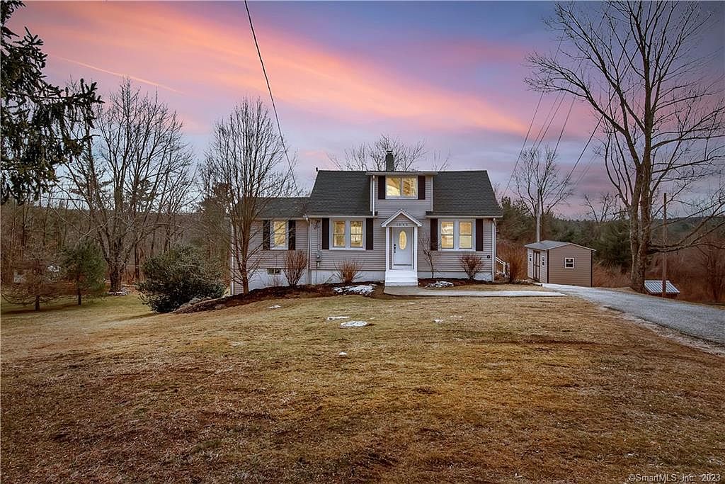 1043 Hartford Pike, Killingly, CT 06241 Zillow