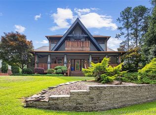 226 Courtyard Ln, Fayetteville, NC 28303