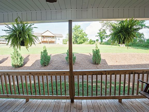 4th image of 35 New Clayton Ext