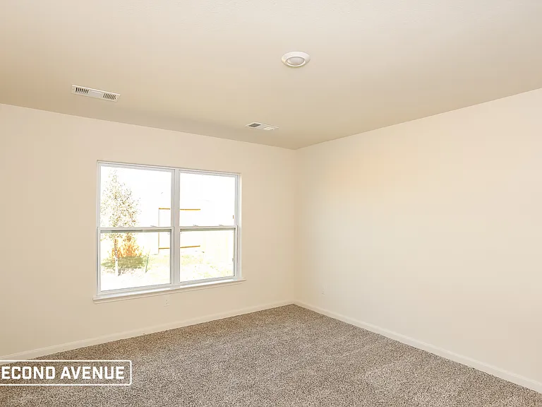 1401 Sunkiss Dr — Photo 13