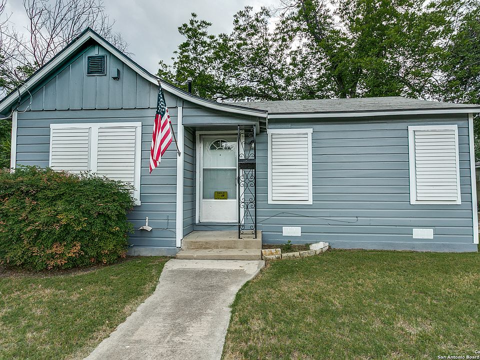 1st image of 150 E Southcross