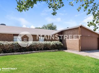 210 Green Canyon Dr, Mesquite, TX 75150