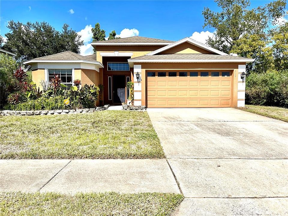 1st image of 329 Edisto Pl