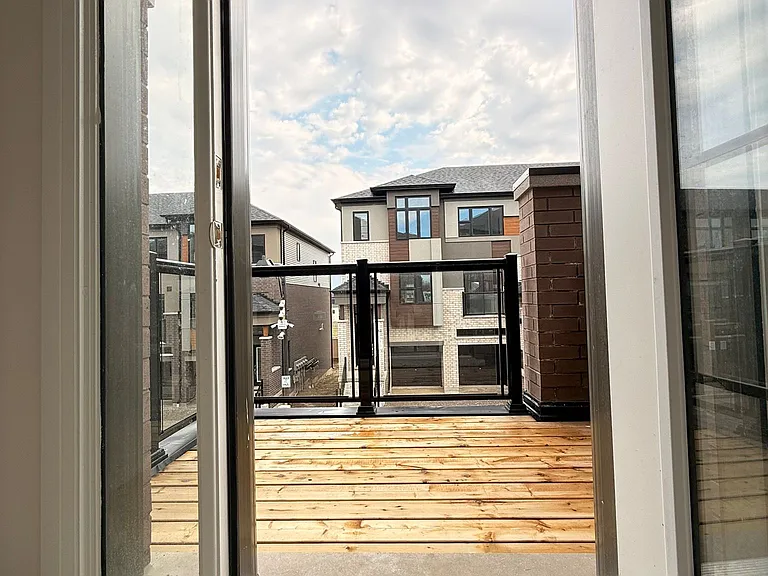 660 Colborne St W #140 — Photo 22
