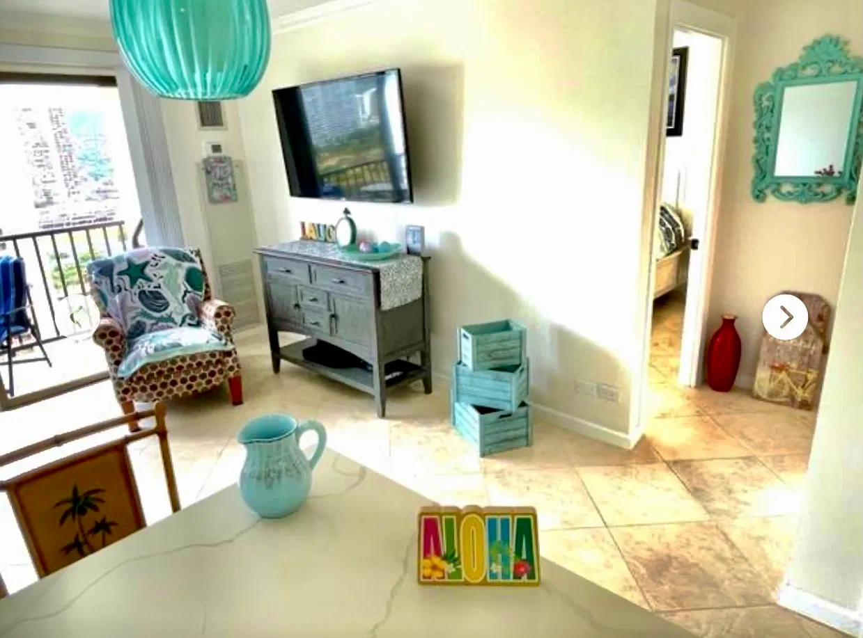 2140 Kuhio Ave — Photo 2