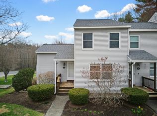 5 Fieldstone Est, Newmarket, NH 03857