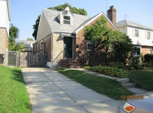 75-53 190th St, Fresh Meadows, NY 11366