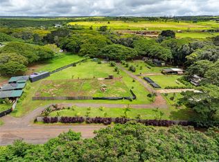 0 Kamehameha Hwy #B-1, Haleiwa, HI 96712